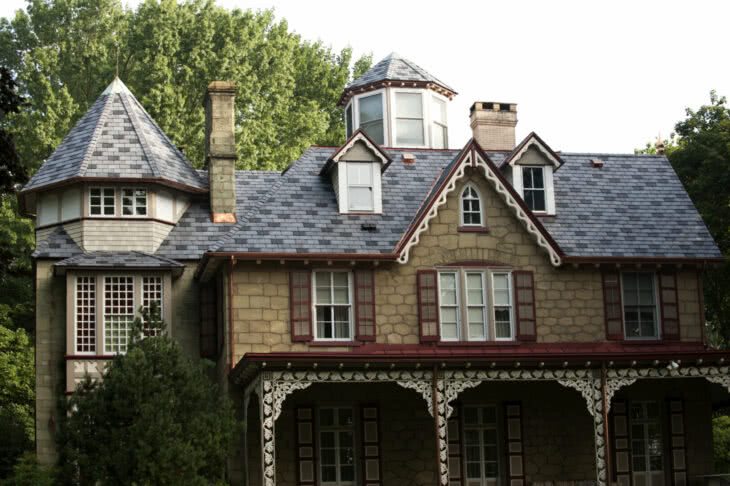 Historic Home Gets 21st Century Roof